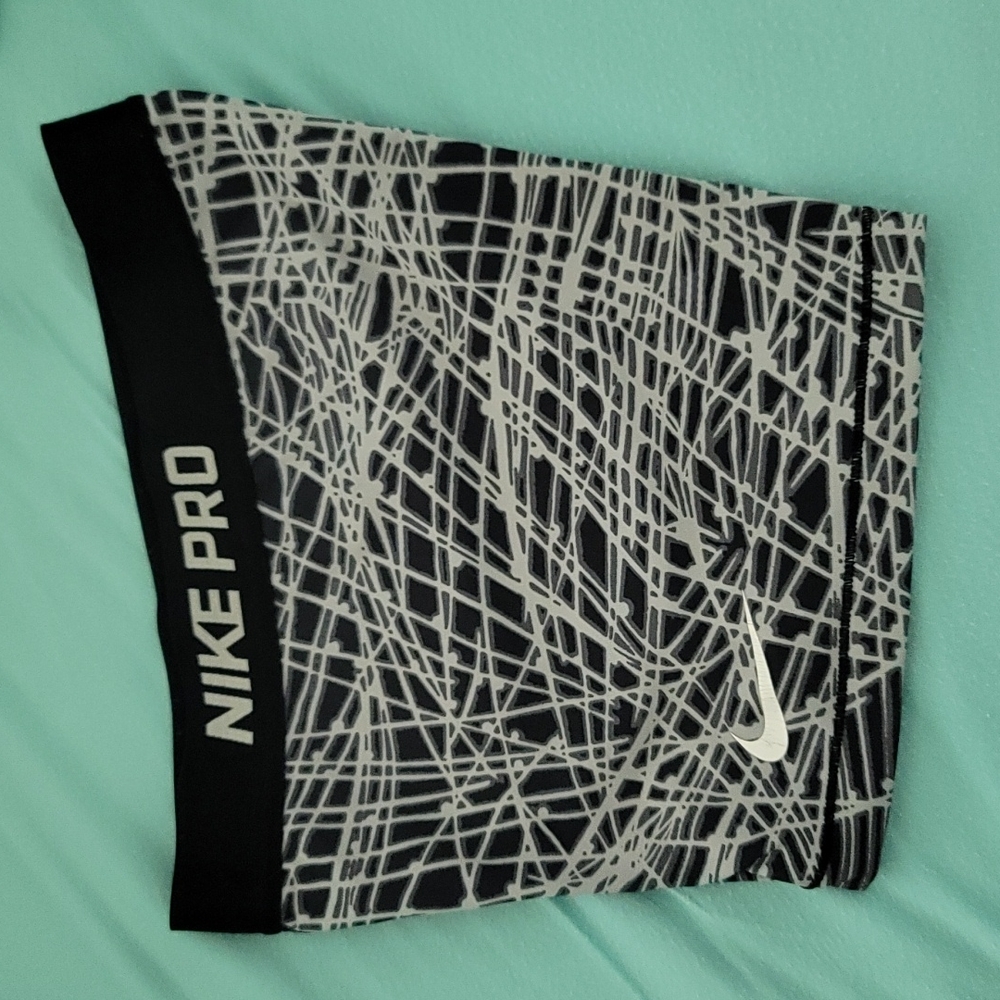 Nike Pro Spandex / Shorts
